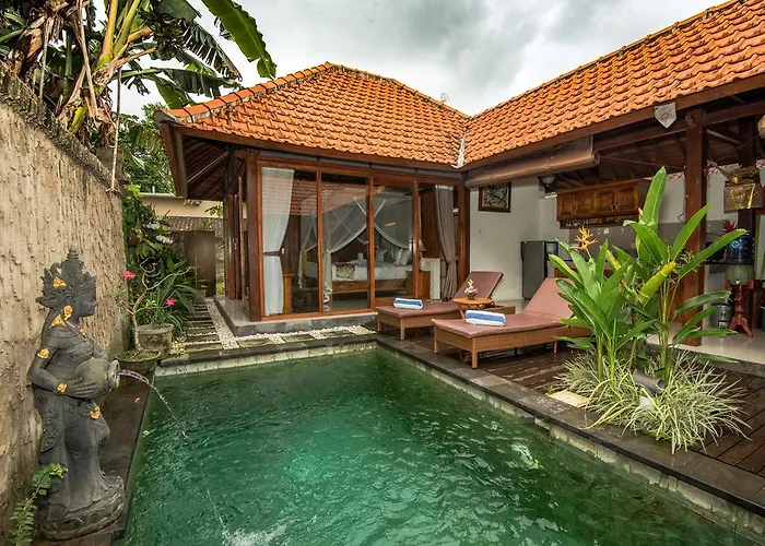 Naja Private Villa *